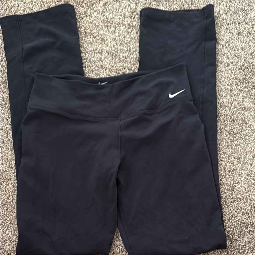 Nike Women's Midnight Black Leggings